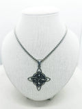 Collana Nodo della strega in acciaio