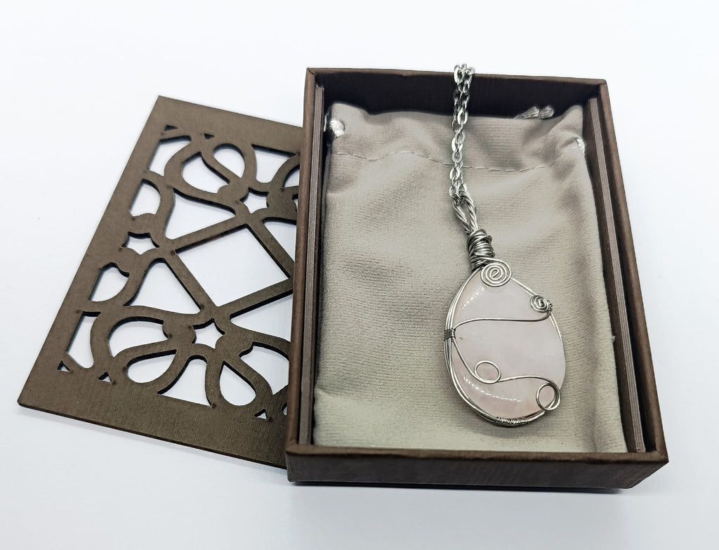 Collana con Quarzo rosa in acciaio