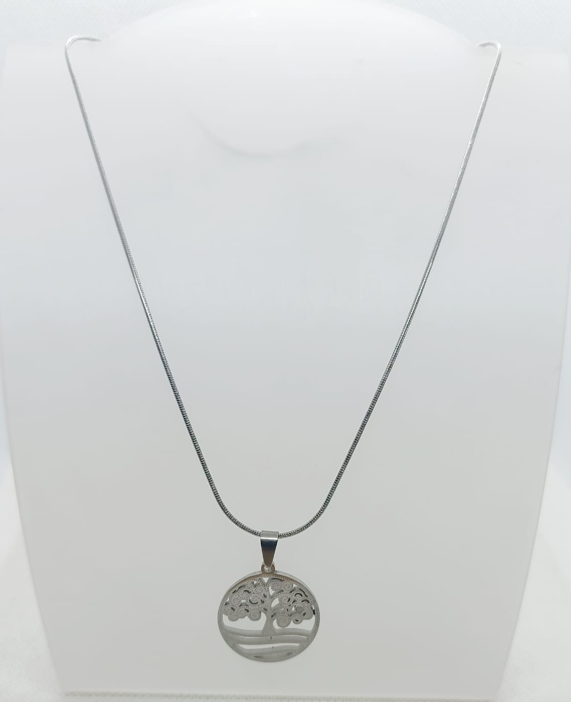 collana in acciaio inossidabile con albero della vita