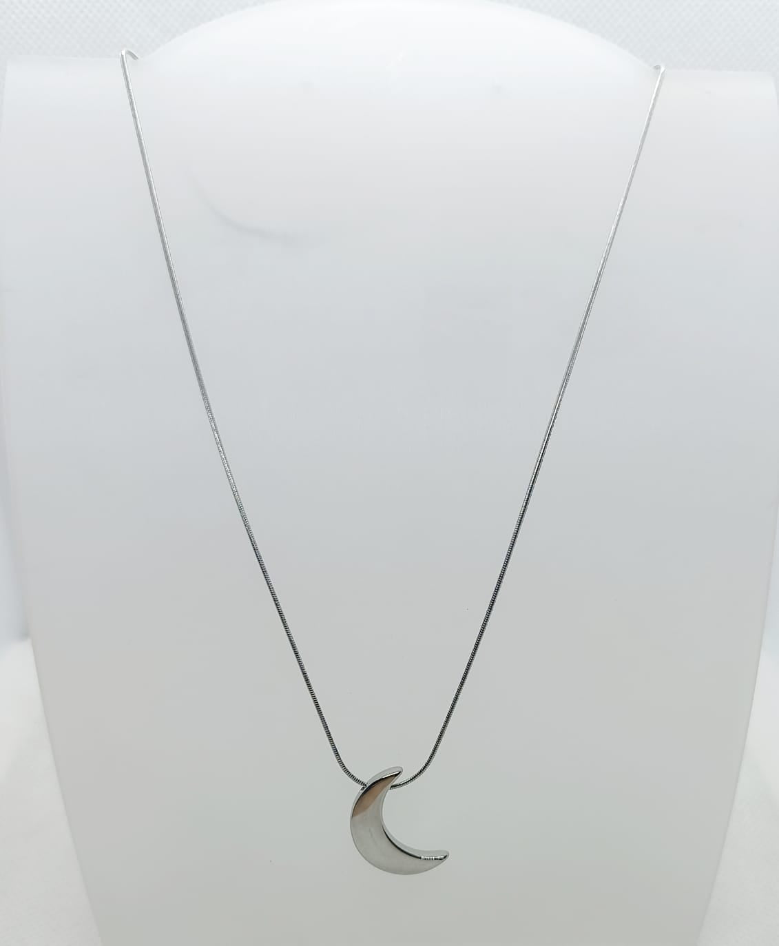 collana in acciaio inossidabile con luna