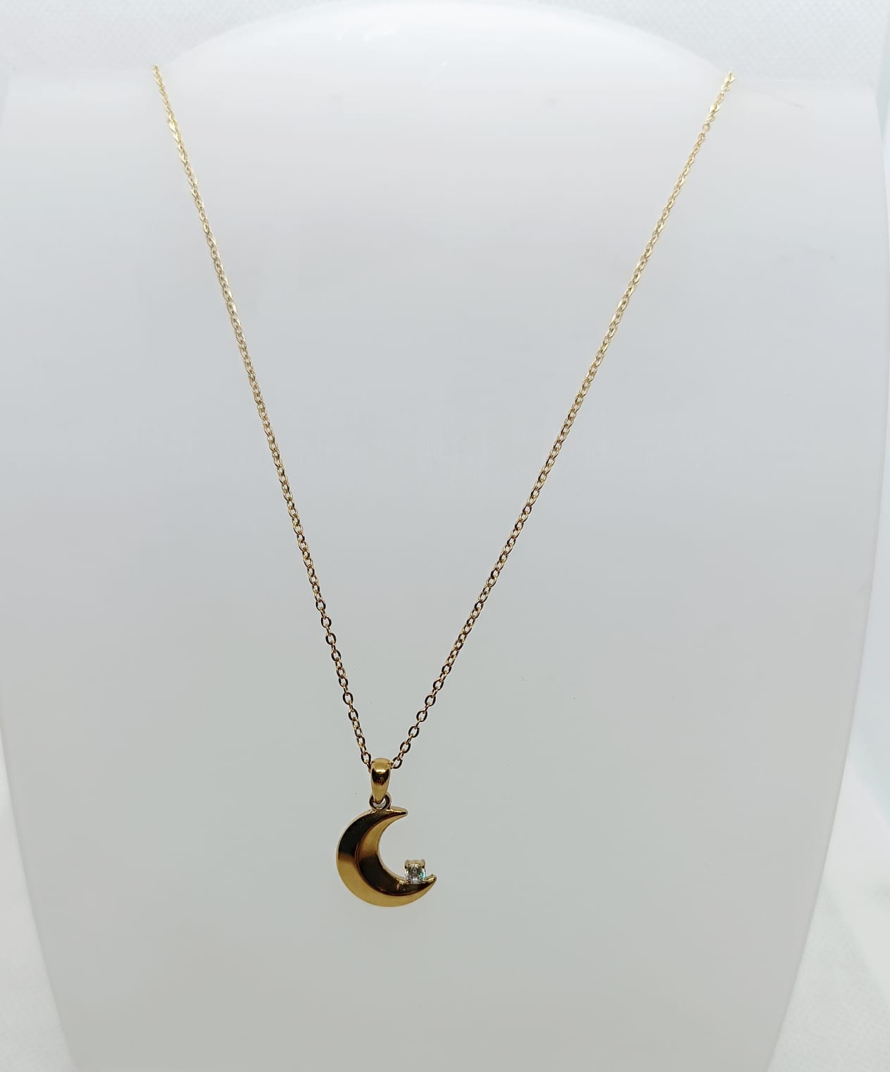 collana in acciaio inossidabile dorata con luna