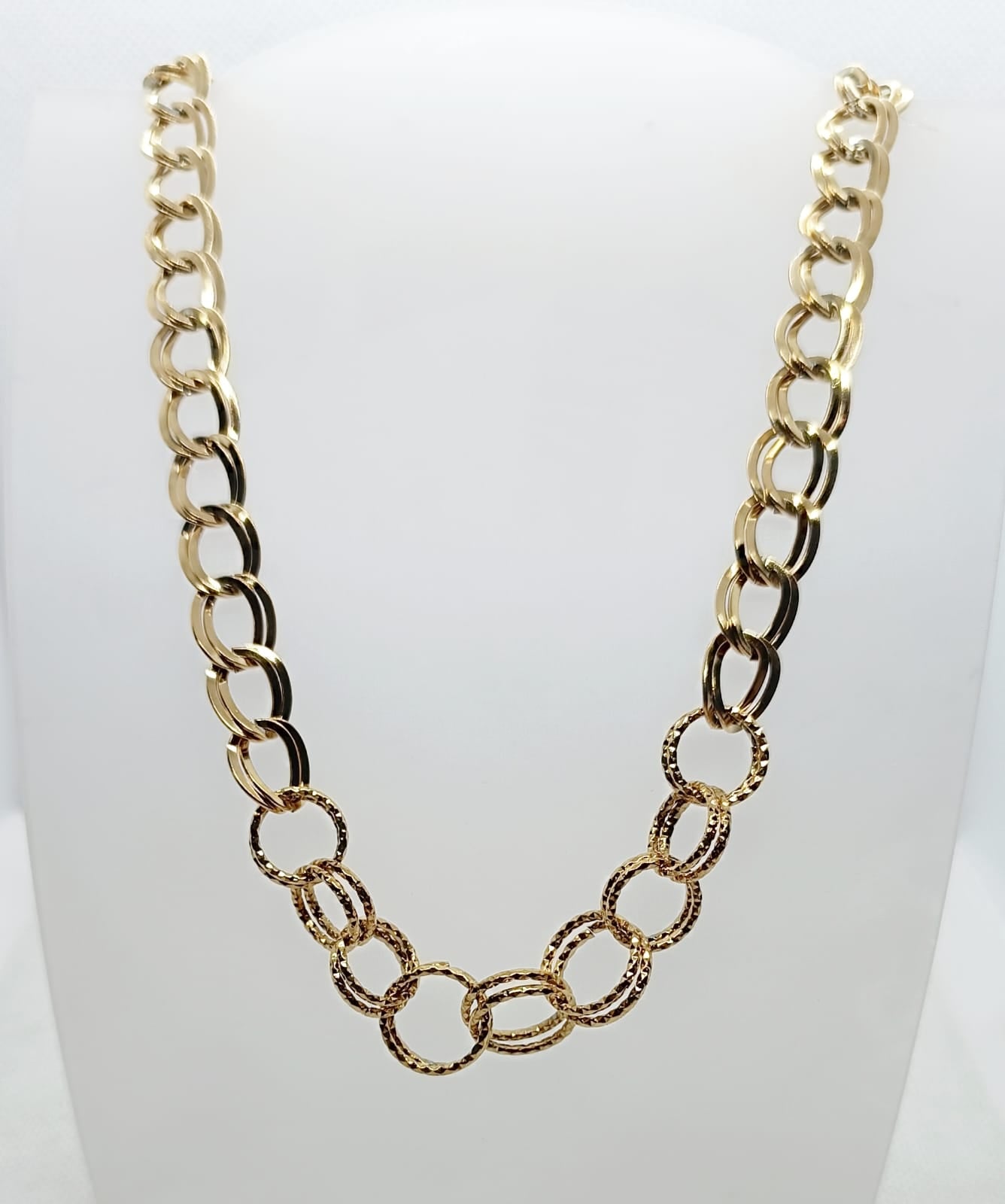 collana in acciaio inossidabile dorata con cerchi