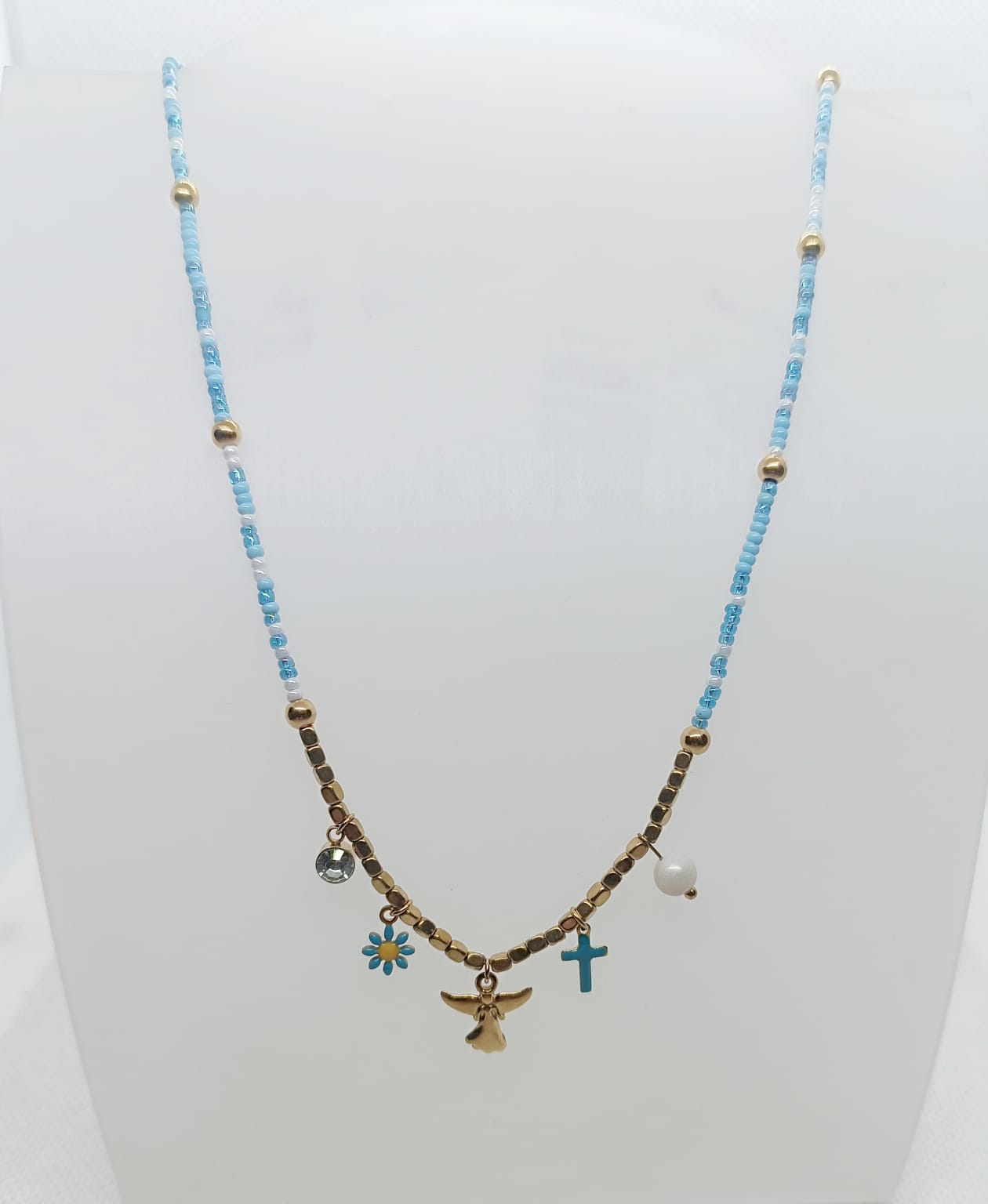 collana in acciaio inossidabile  con perline in vetro e ciondoli porta-fortuna