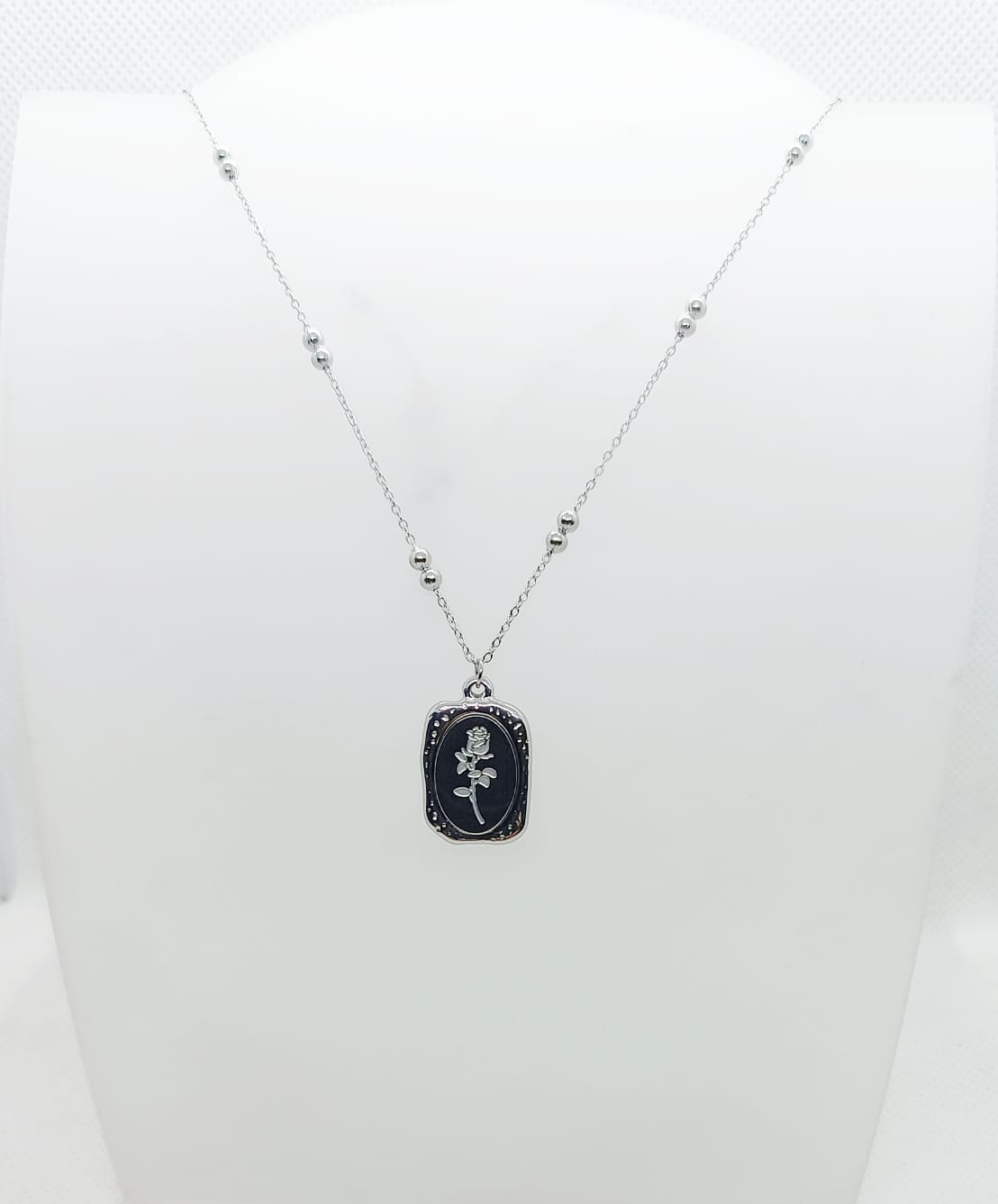 collana in acciaio inossidabile