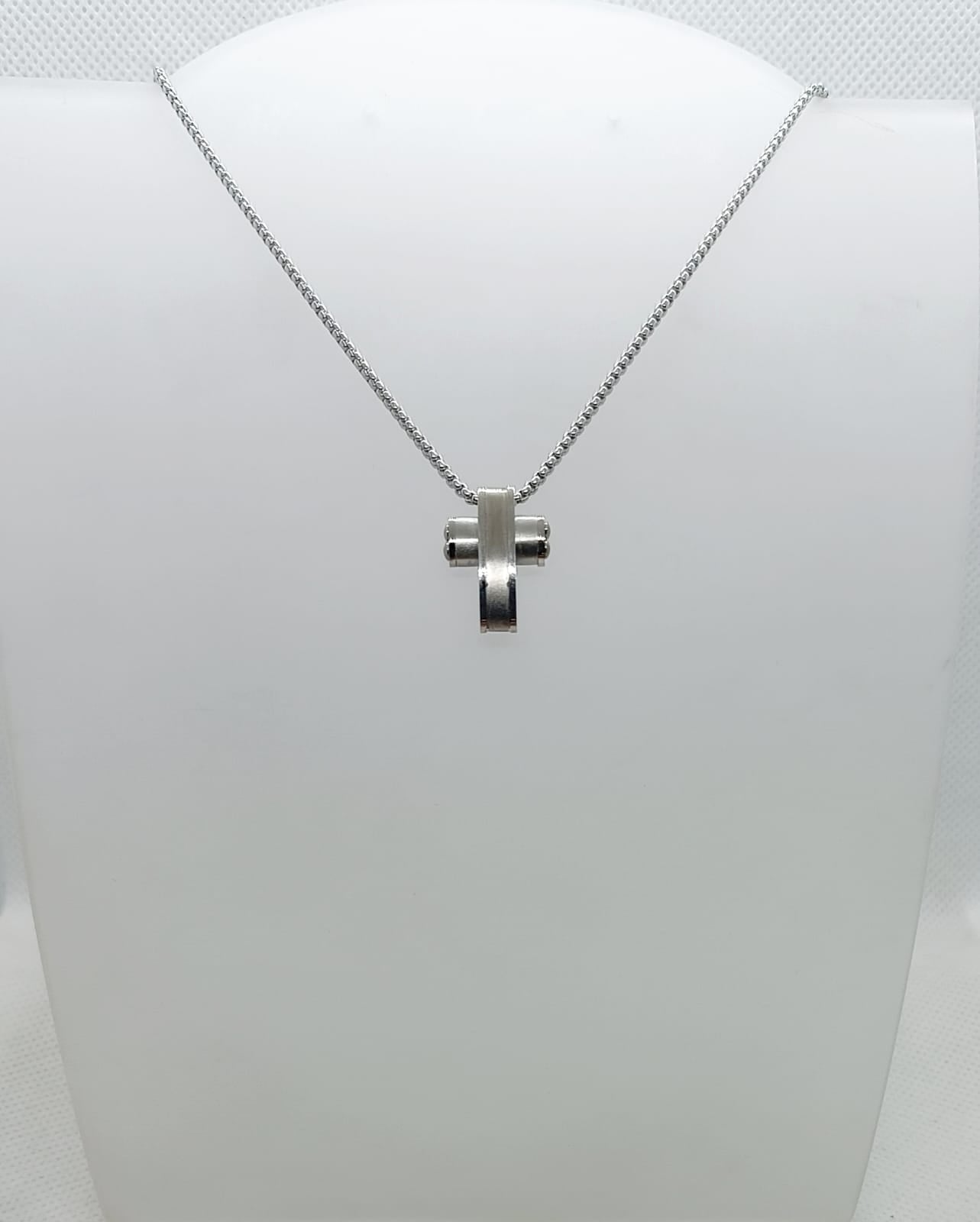 collana in acciaio inossidabile