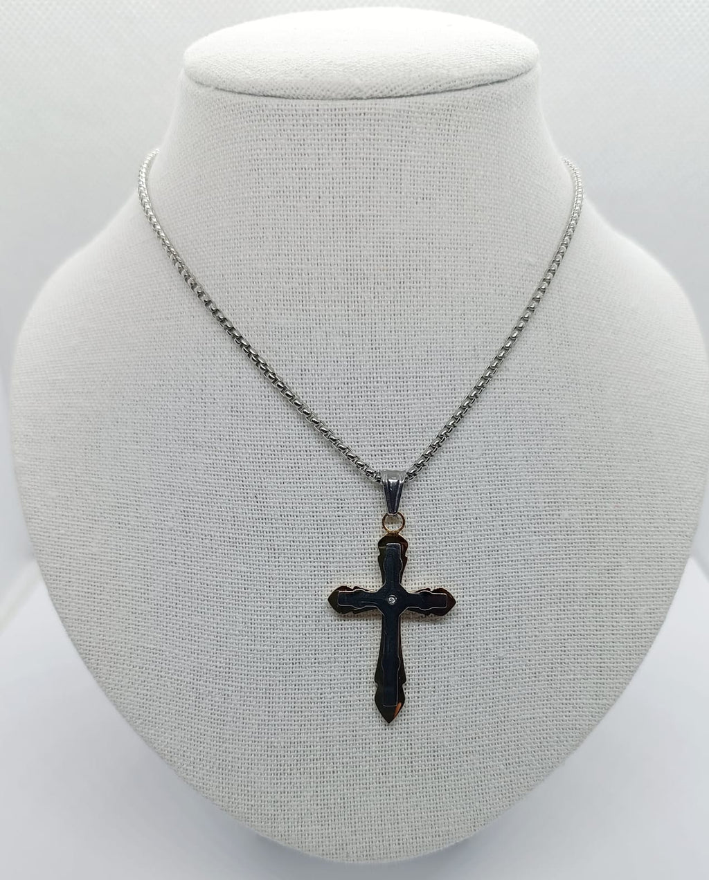 collana in acciaio inossidabile con croce dorata e argentata