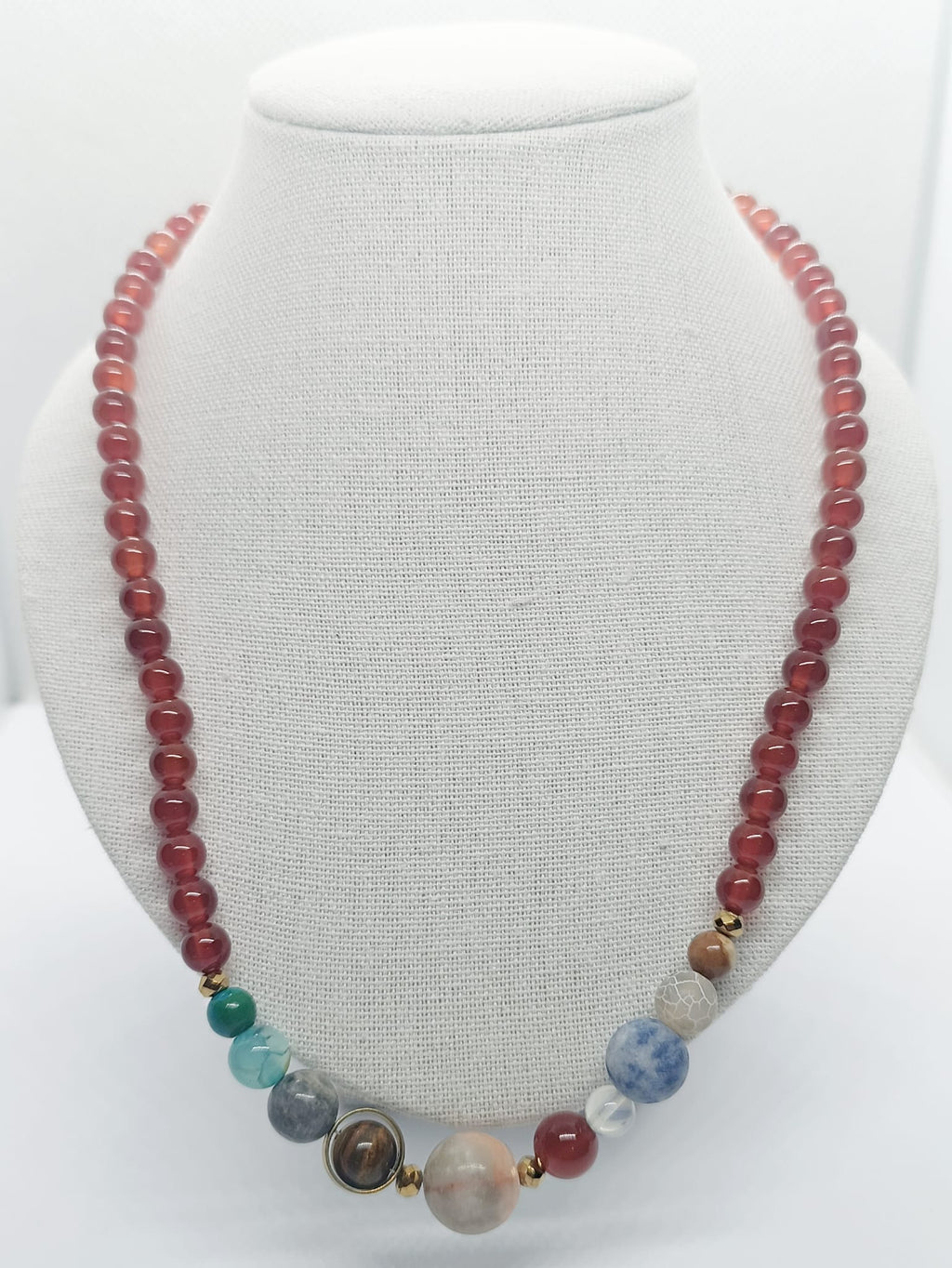 Collana del sistema solare con Corniola